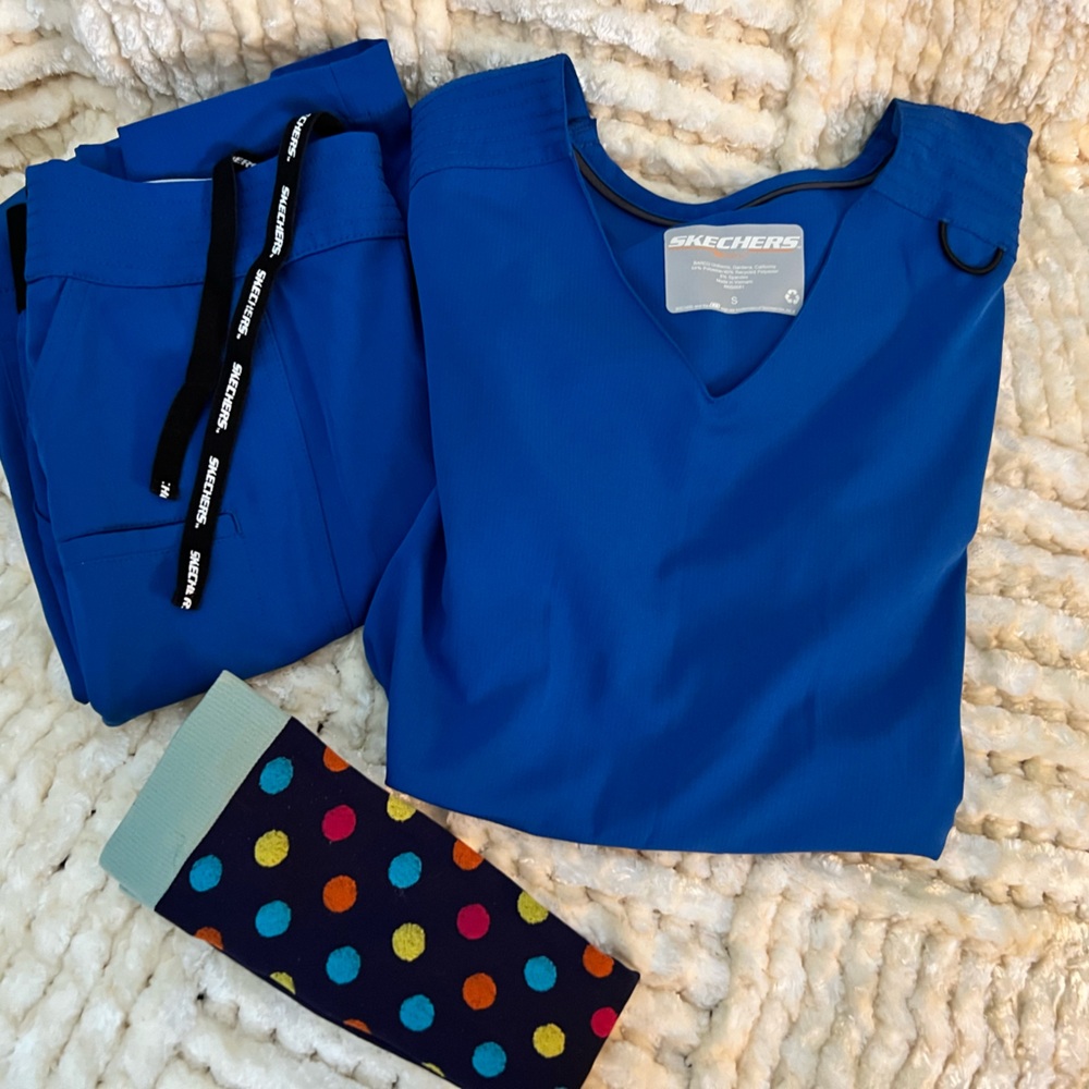 Ladies scrubs